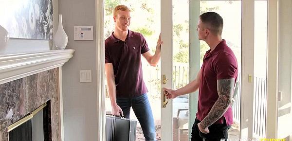  NextDoorBuddies Straight Hunk Fucks Bareback